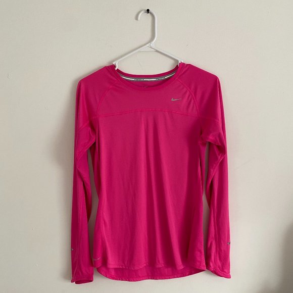 Nike Tops - EUC Nike Women's Dri-Fit Long Sleeve Outdoor Running Shirt Pink Large